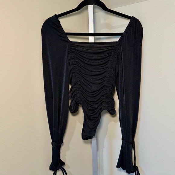 Intimately Free People Black Long Sleeved off the shoulder Ruched Bodysuit XS - Picture 1 of 6